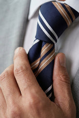 Cravatta 3 pieghe SERENO seta jacquard blu scuro