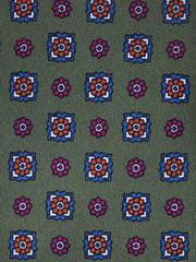 Cravatta verde 3 Pieghe GAIA in seta stampata