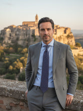 Cravatta blu/oro 3 Pieghe VITTORIA in seta stampata inglese