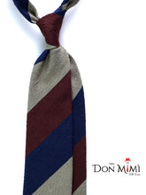 Cravatta 3 pieghe sfoderata verde chiaro/blu/marrone in seta shantung TRIGA