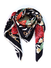 Foulard con fondo nero in pura seta stampata ROSE