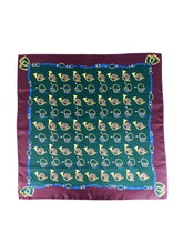 Foulard verde 70x70cm in seta stampata TRUMPETS