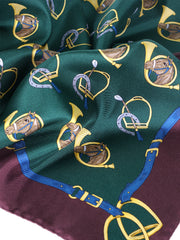 Foulard verde 70x70cm in seta stampata TRUMPETS