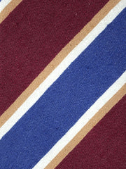 Cravatta 3 pieghe sfoderata bordeaux in seta bourette LORETTA - PARTICOLARE