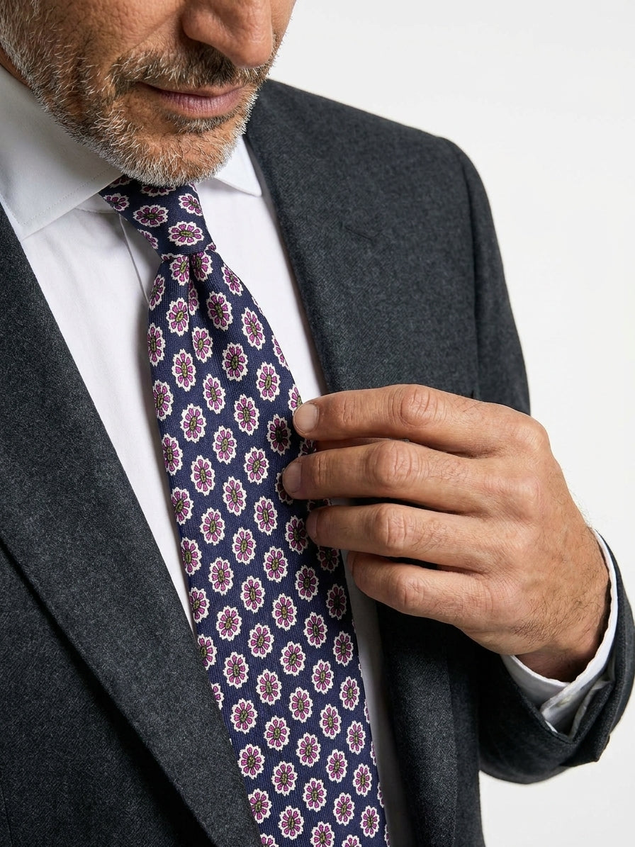 Cravatta 3 pieghe ROUGE in seta stampata blu navy