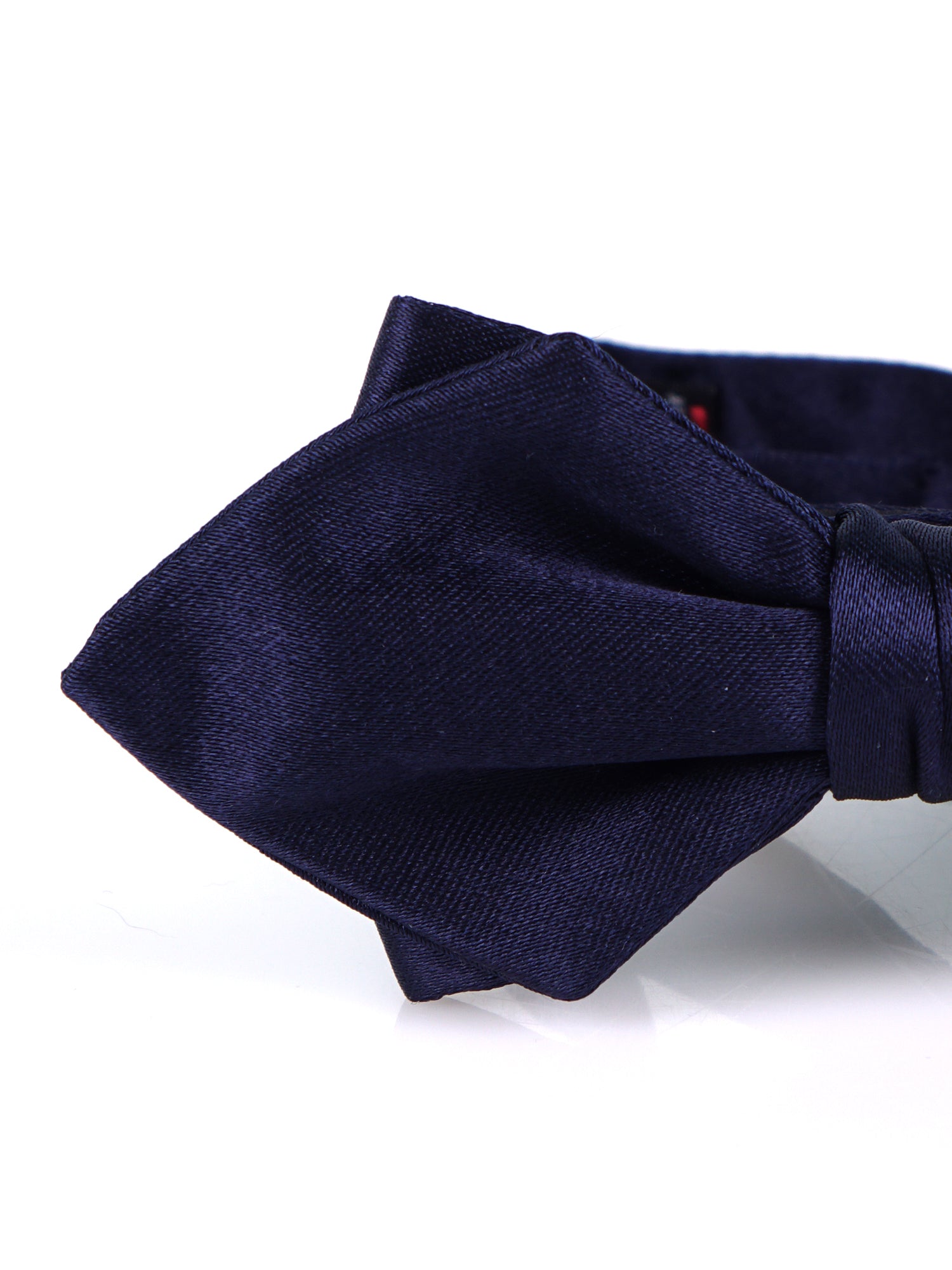 Papillon blu scuro a punta AMANTEA in seta raso