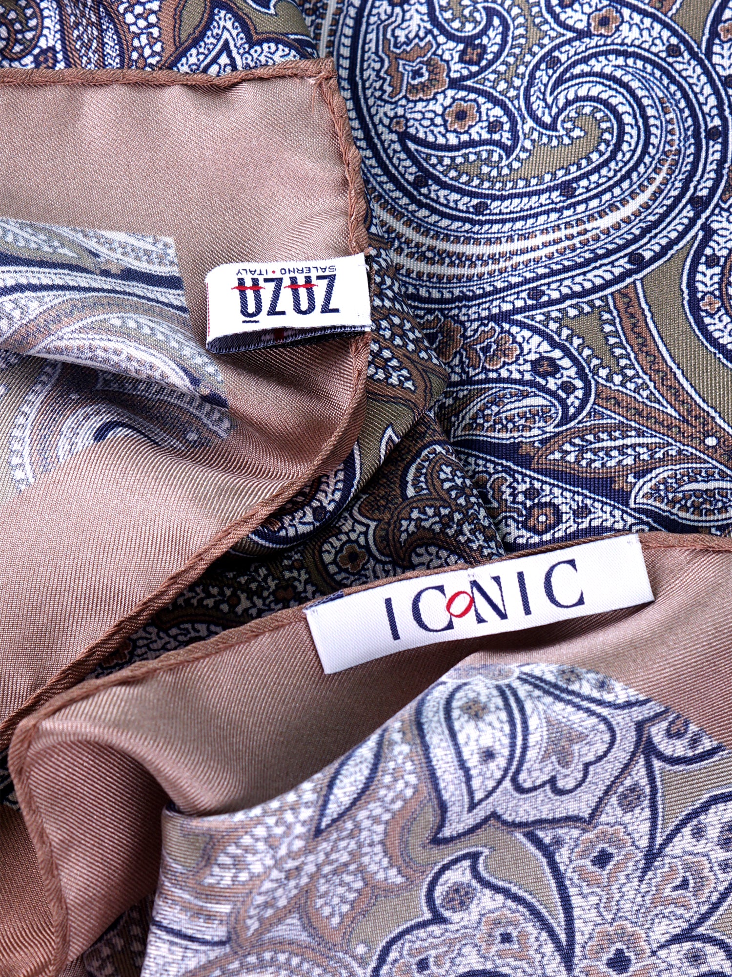 Foulard ARABESQUE verde in seta stampata