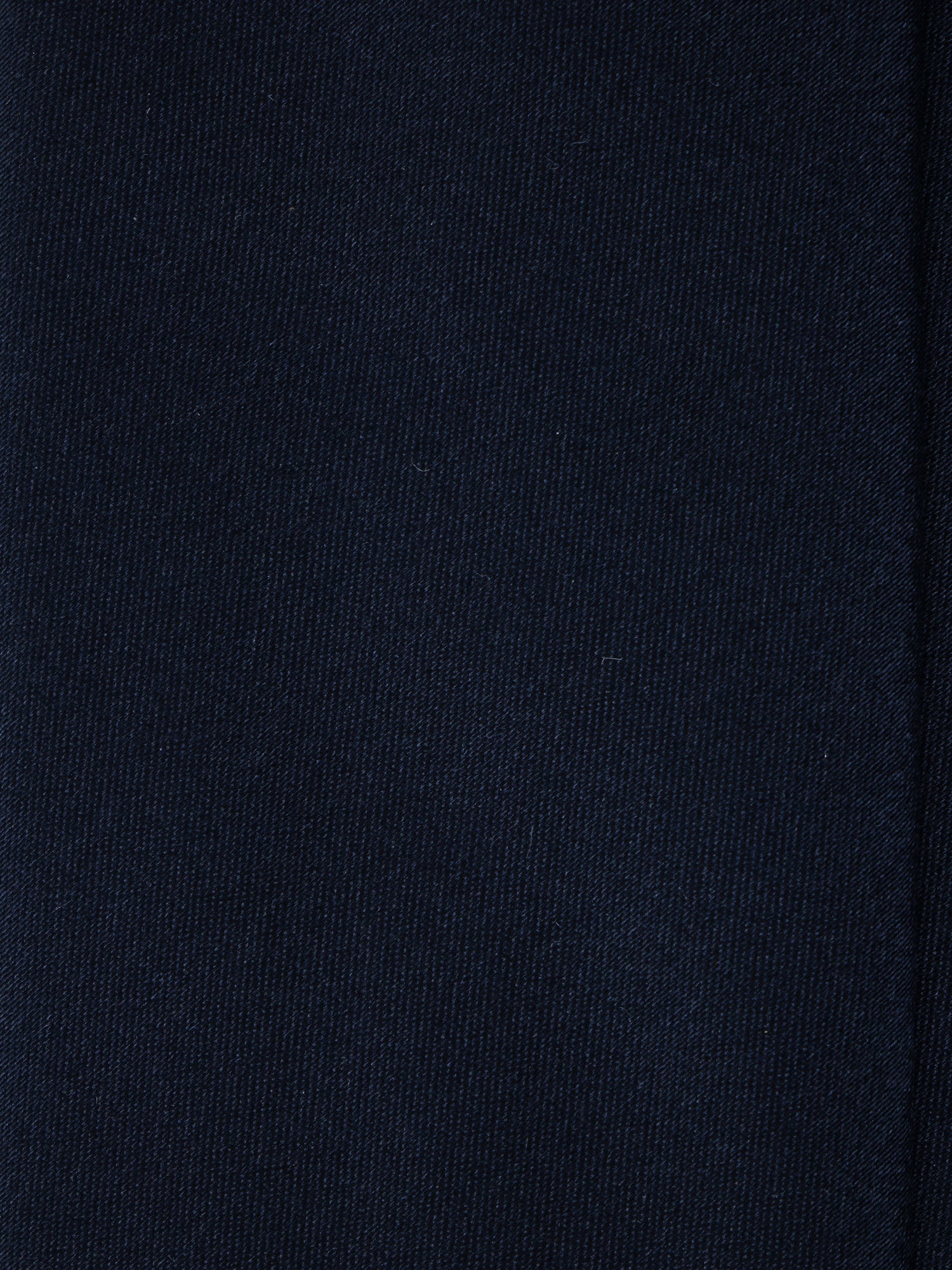 Cravatta blu scuro 3 pieghe AMANTEA in seta raso