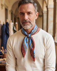Foulard TRON celeste in seta stampata