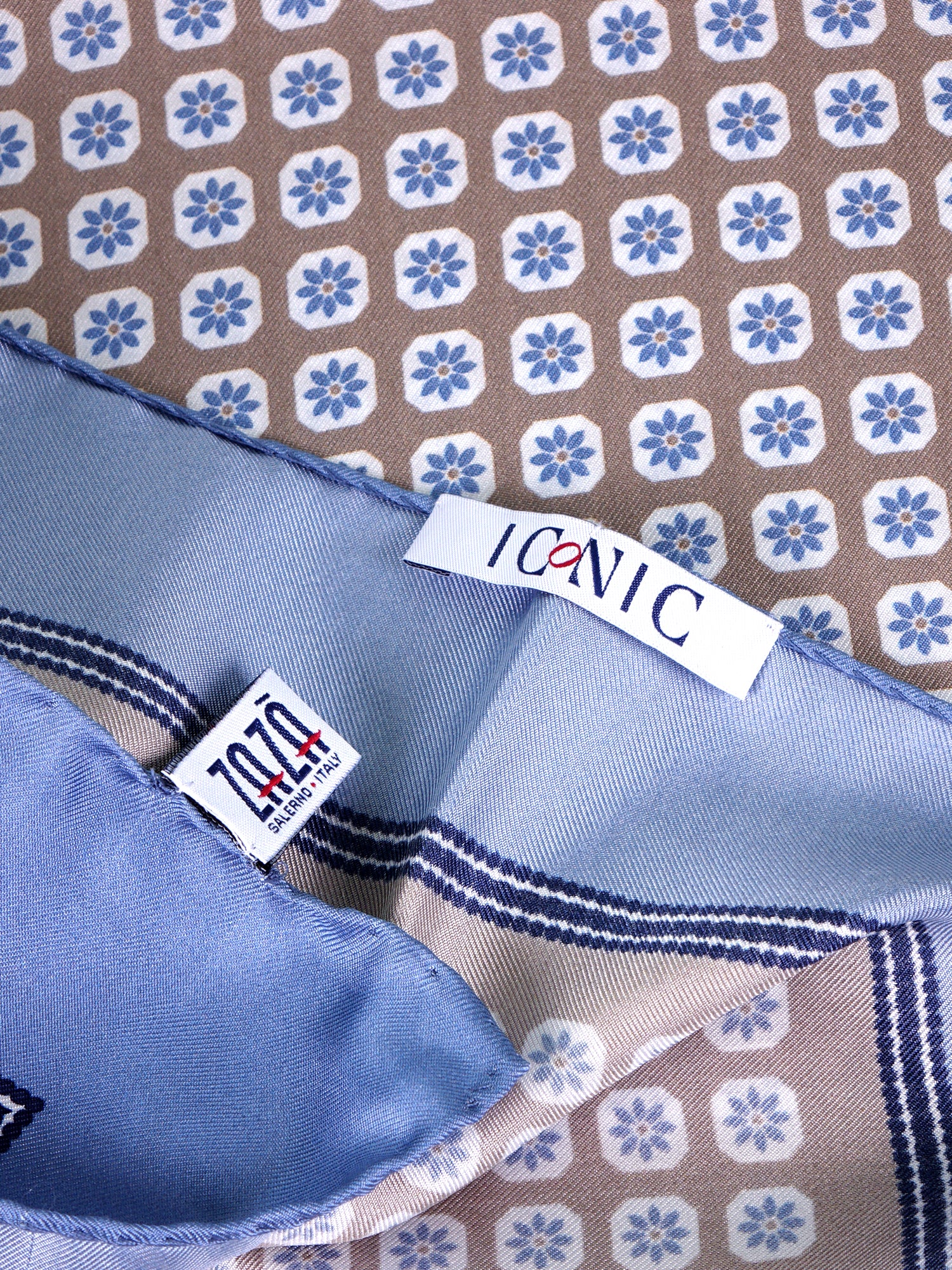Foulard IMA beige in seta stampata