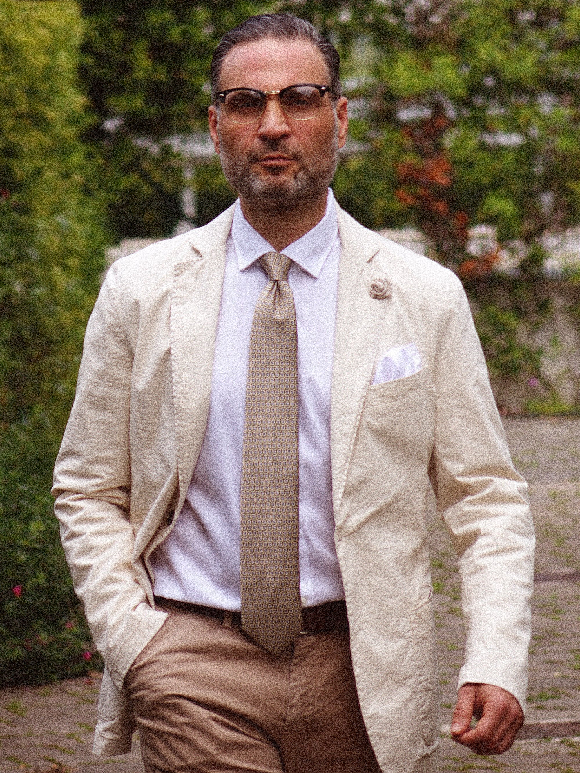 Cravatta beige 3 Pieghe INCROCIO in seta raso stampata