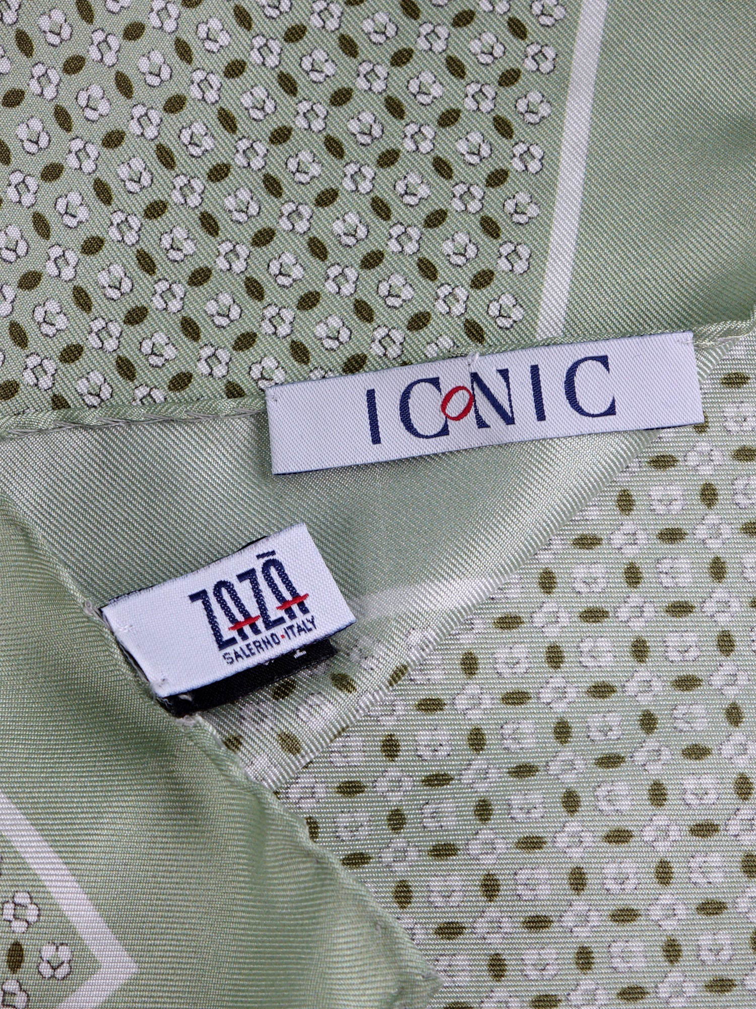 Fazzoletto da taschino verde in seta stampata KAREN