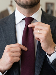 KIKKY 3-Fold Burgundy Wool/Silk Tie