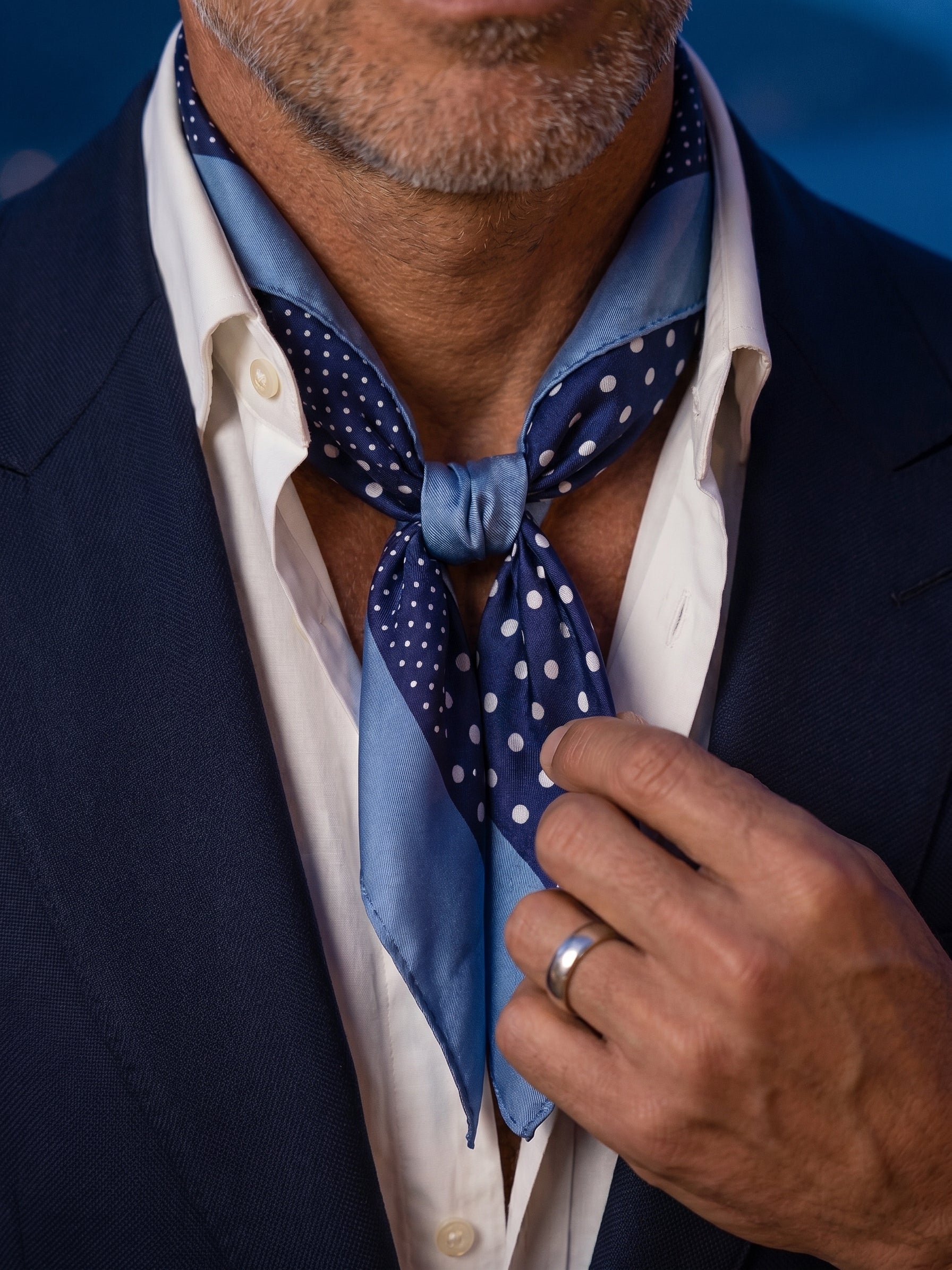 Foulard MULTIBALL blu in seta stampata