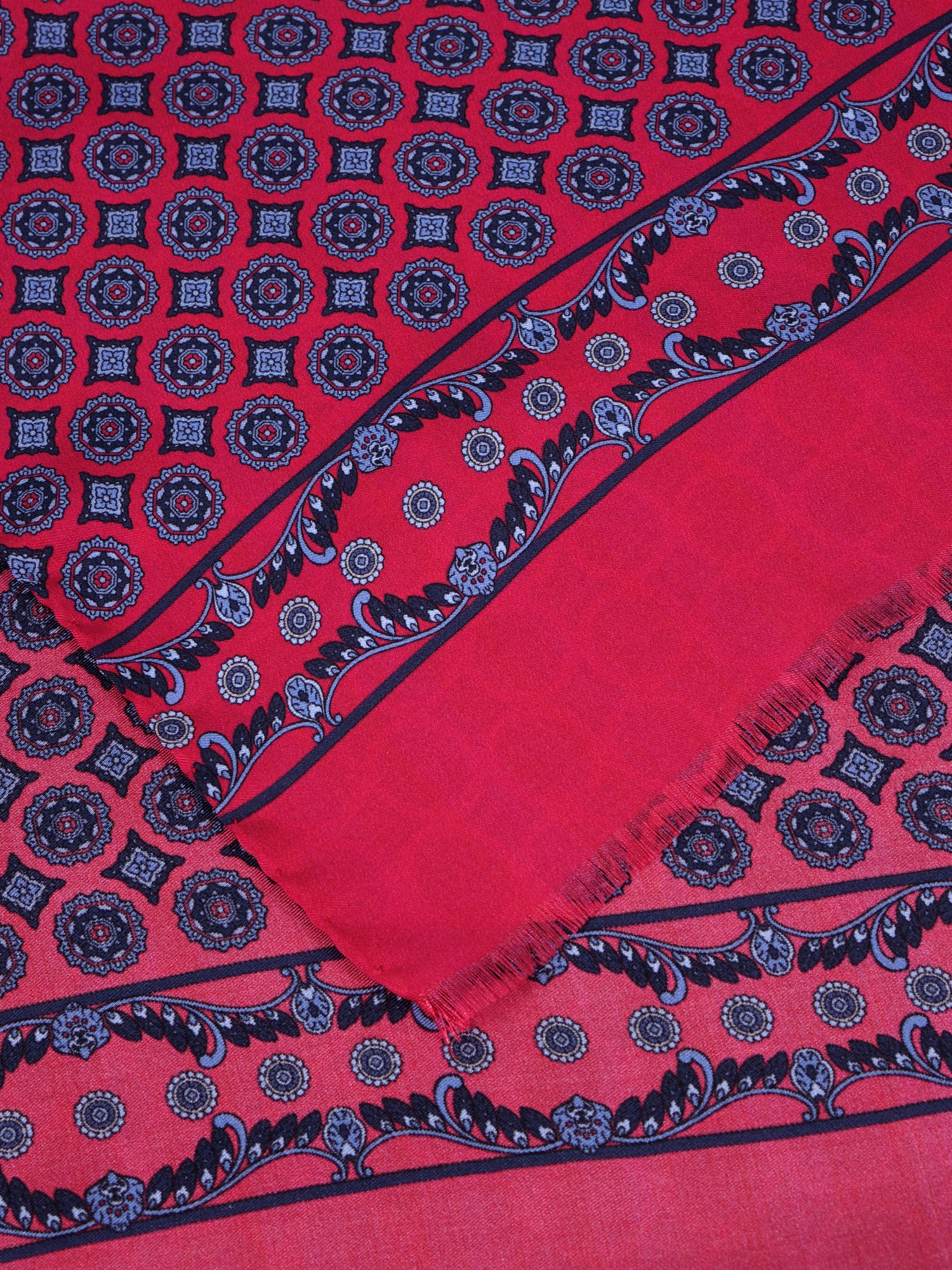 Sciarpa in seta stampata rossa ONLY