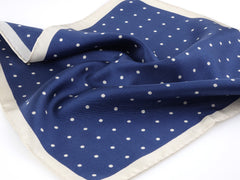 Fazzoletto da taschino blu in seta stampata PARDA