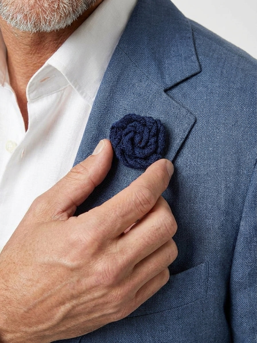 Piccolo fiore all'occhiello RUBINO Garza di seta-Blu
